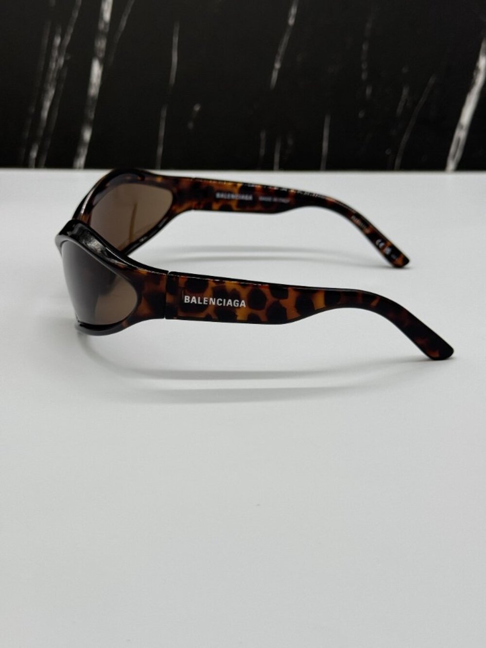 NEW BALENCIAGA BB0314S 002 HAVANA UNISEX GEOMETRIC SUNGLASSES BALENCIAGA EYEWEAR - Picture 7 of 10